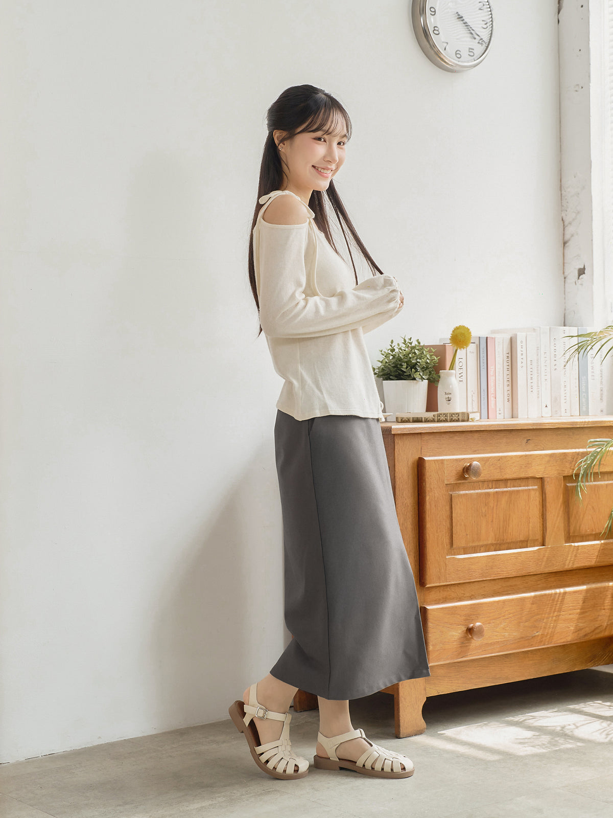Elegant Front Slit Pencil Skirt