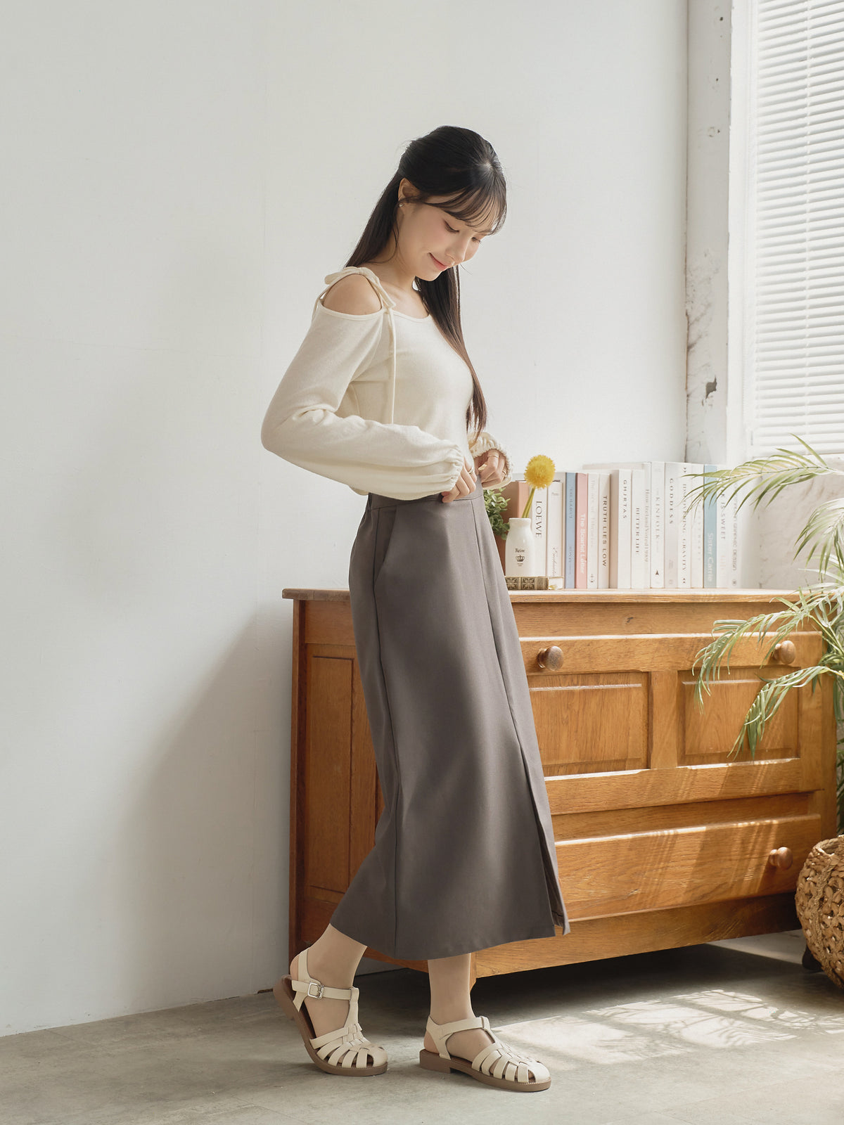 Tie Shoulder Cut Out Top