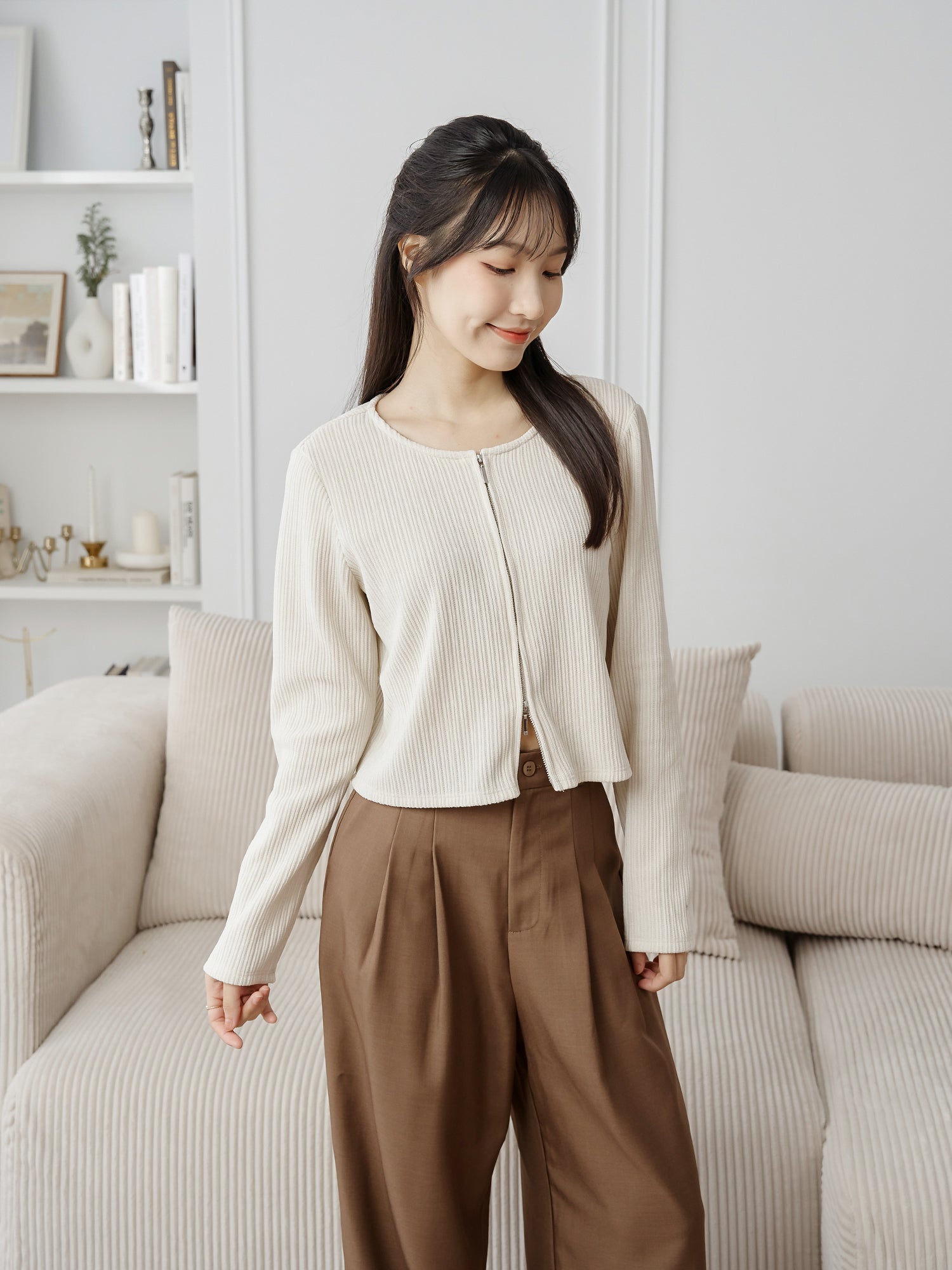 絨面坑紋針織小外套