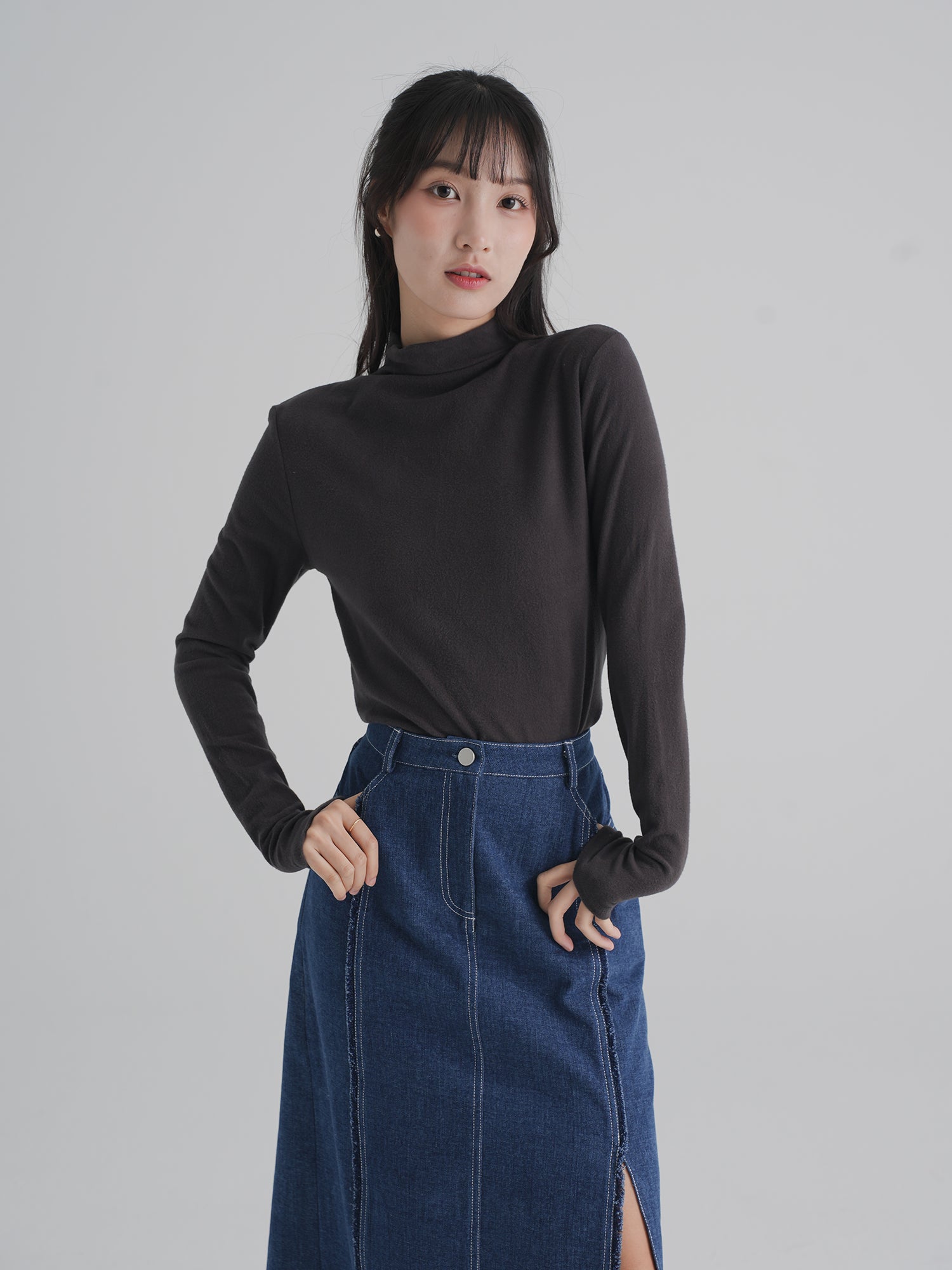 Denim Frayed Slit Skirt