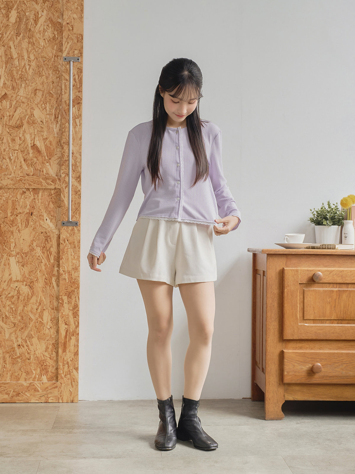 Contrast Buttoned Lace Trim Cardigan