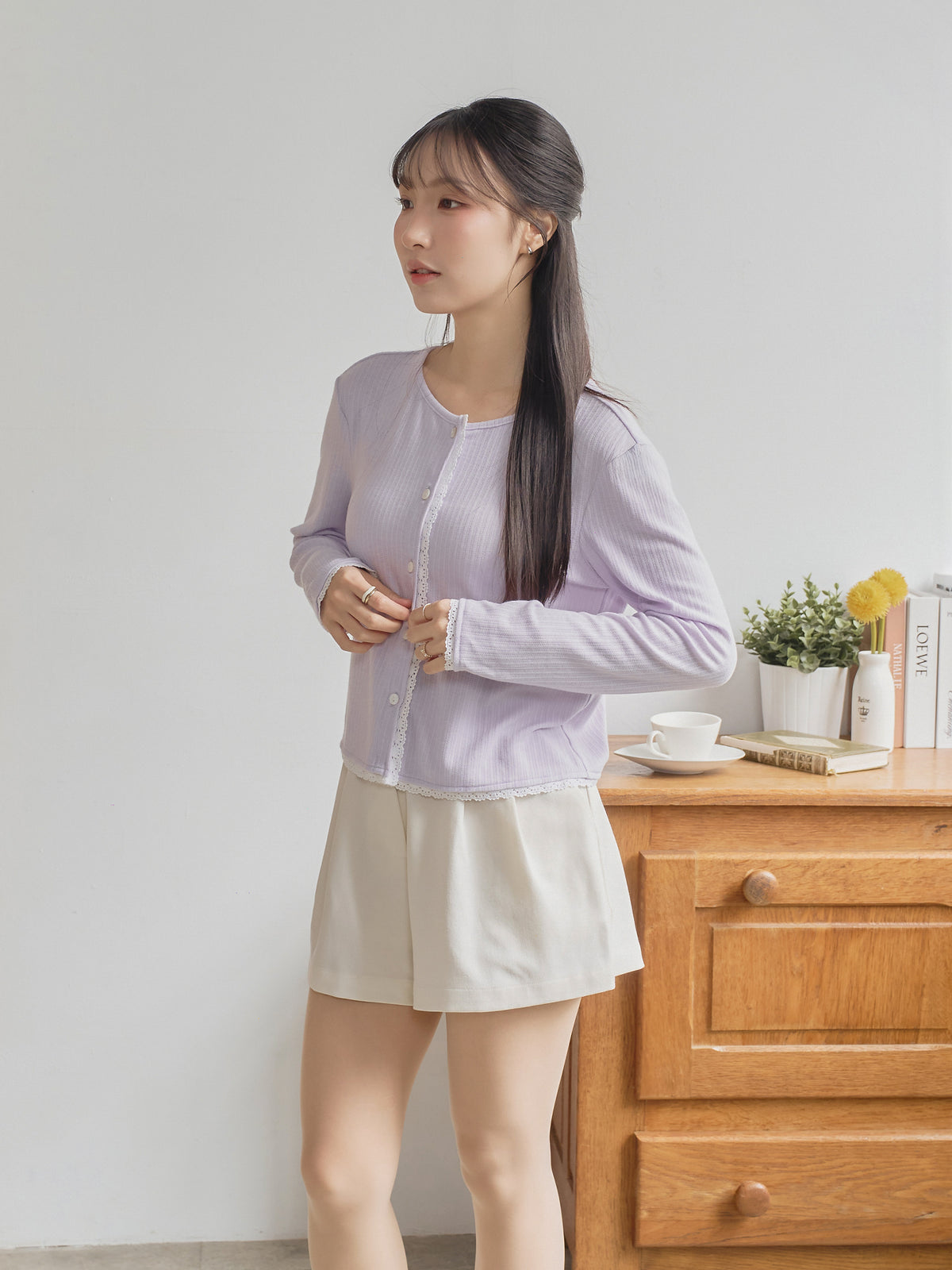 Contrast Buttoned Lace Trim Cardigan