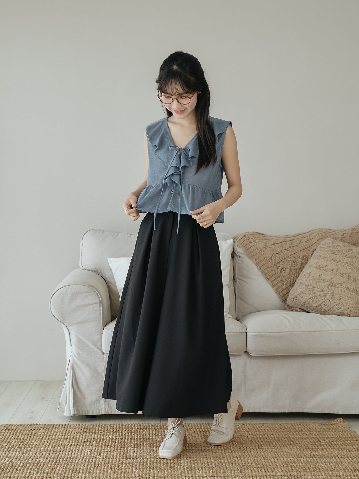 Ruffle Tie Detail Sleeveless Top