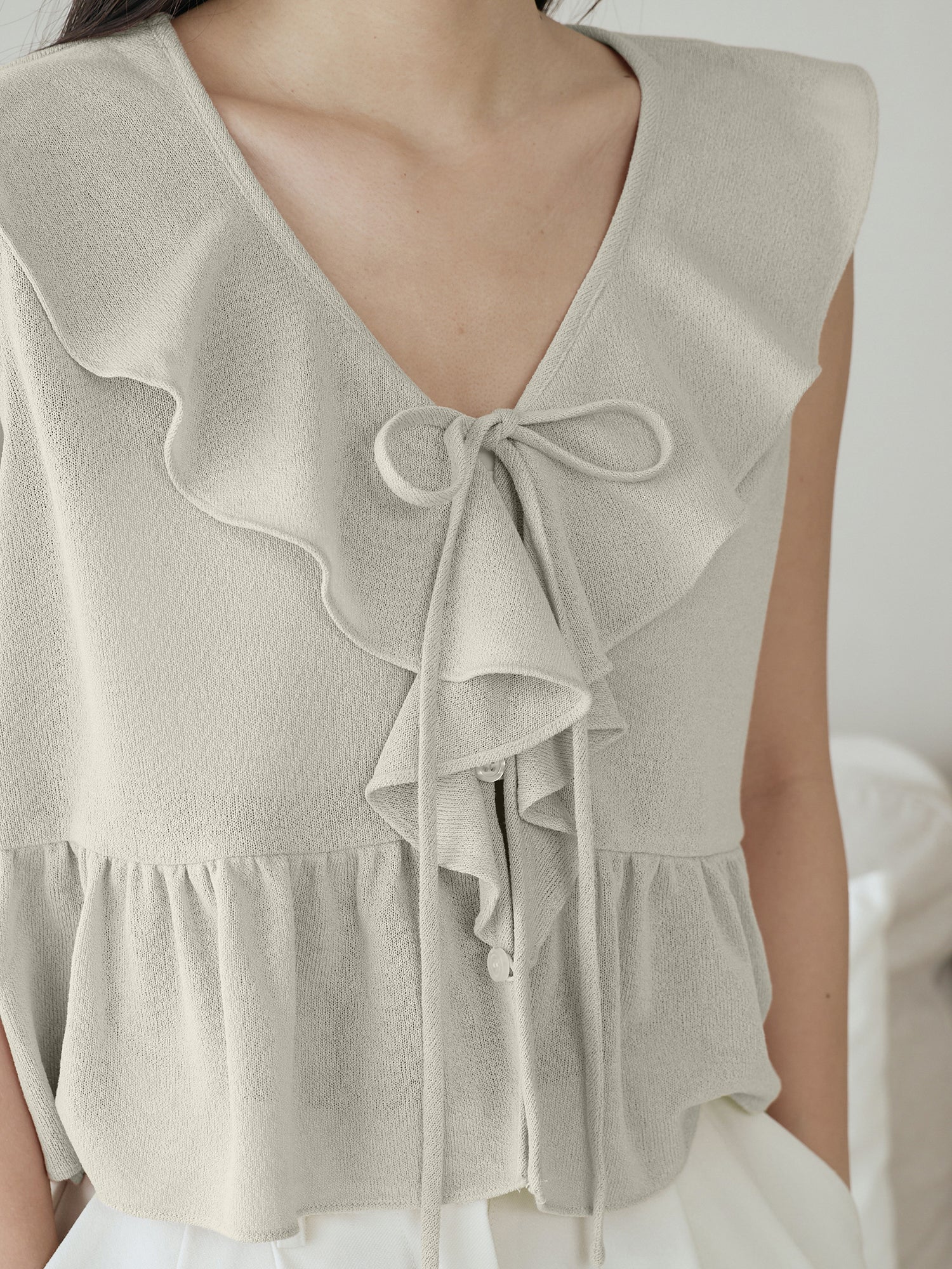 Ruffle Tie Detail Sleeveless Top