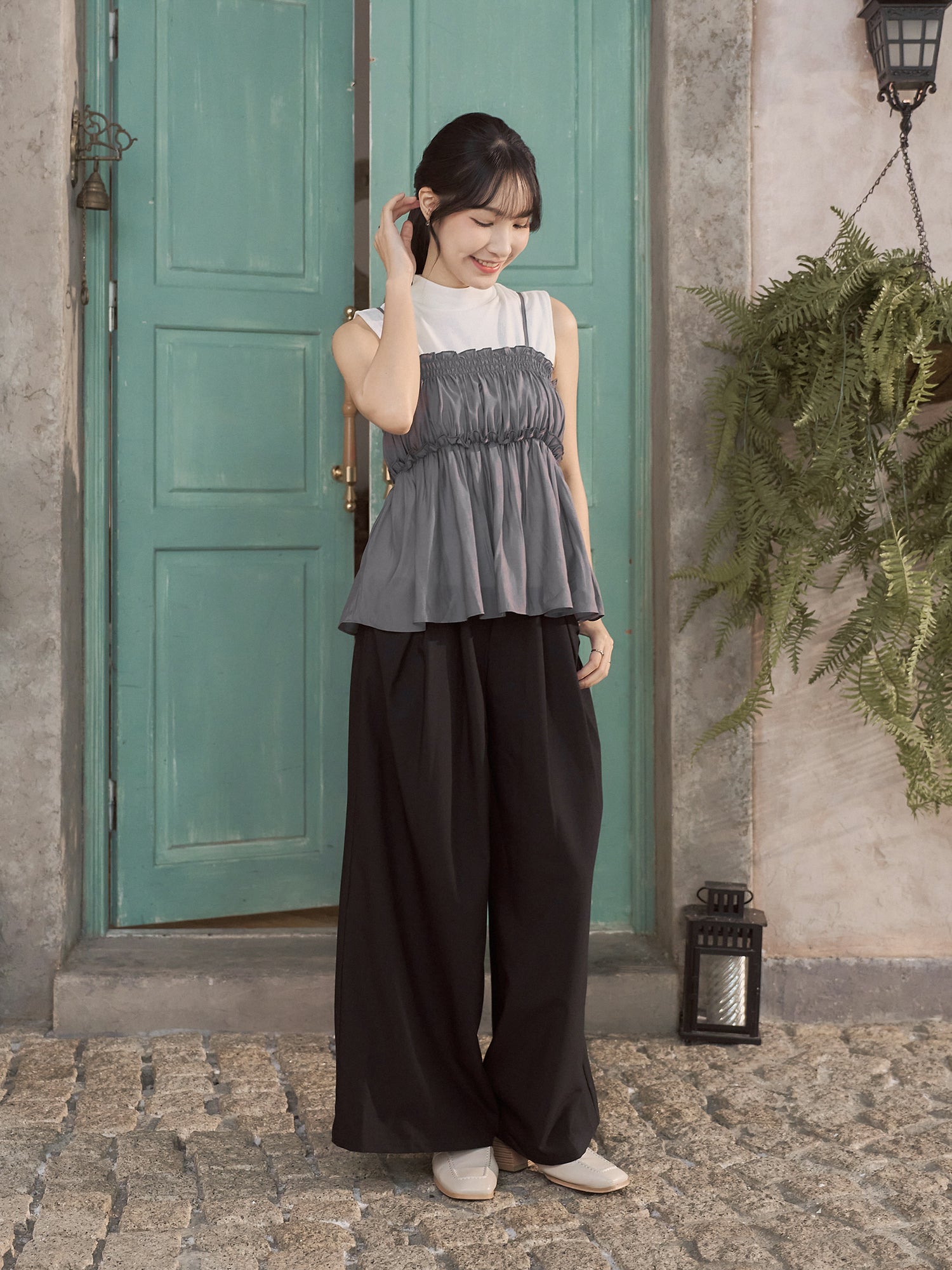 珠光縮褶吊帶上衣