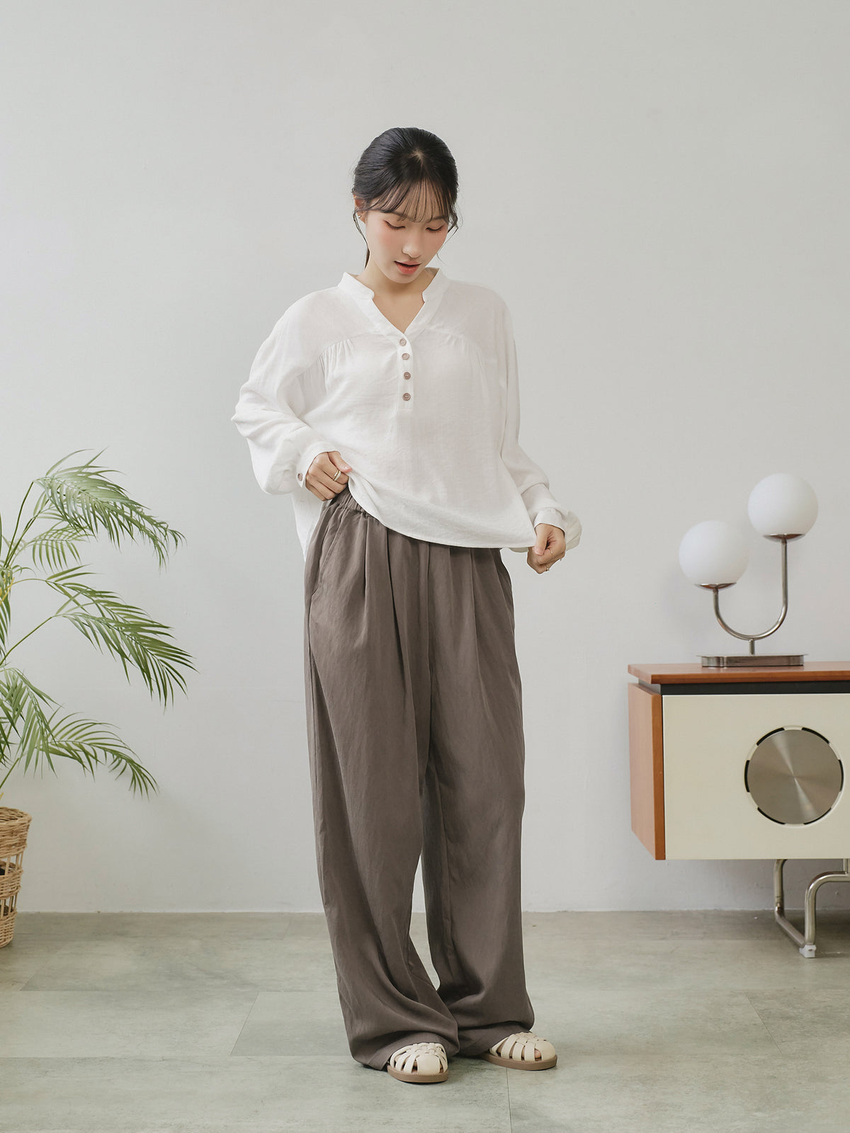 Linen Blend Buttoned Blouse