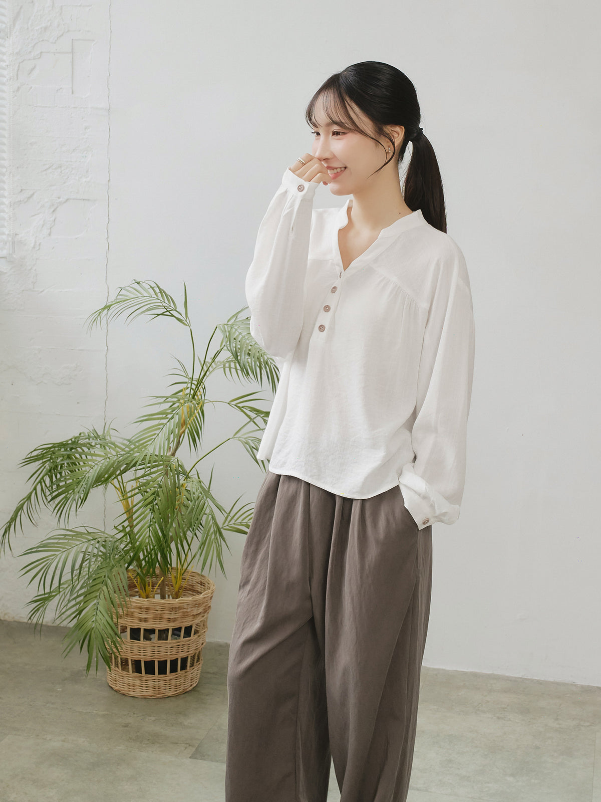 Linen Blend Buttoned Blouse