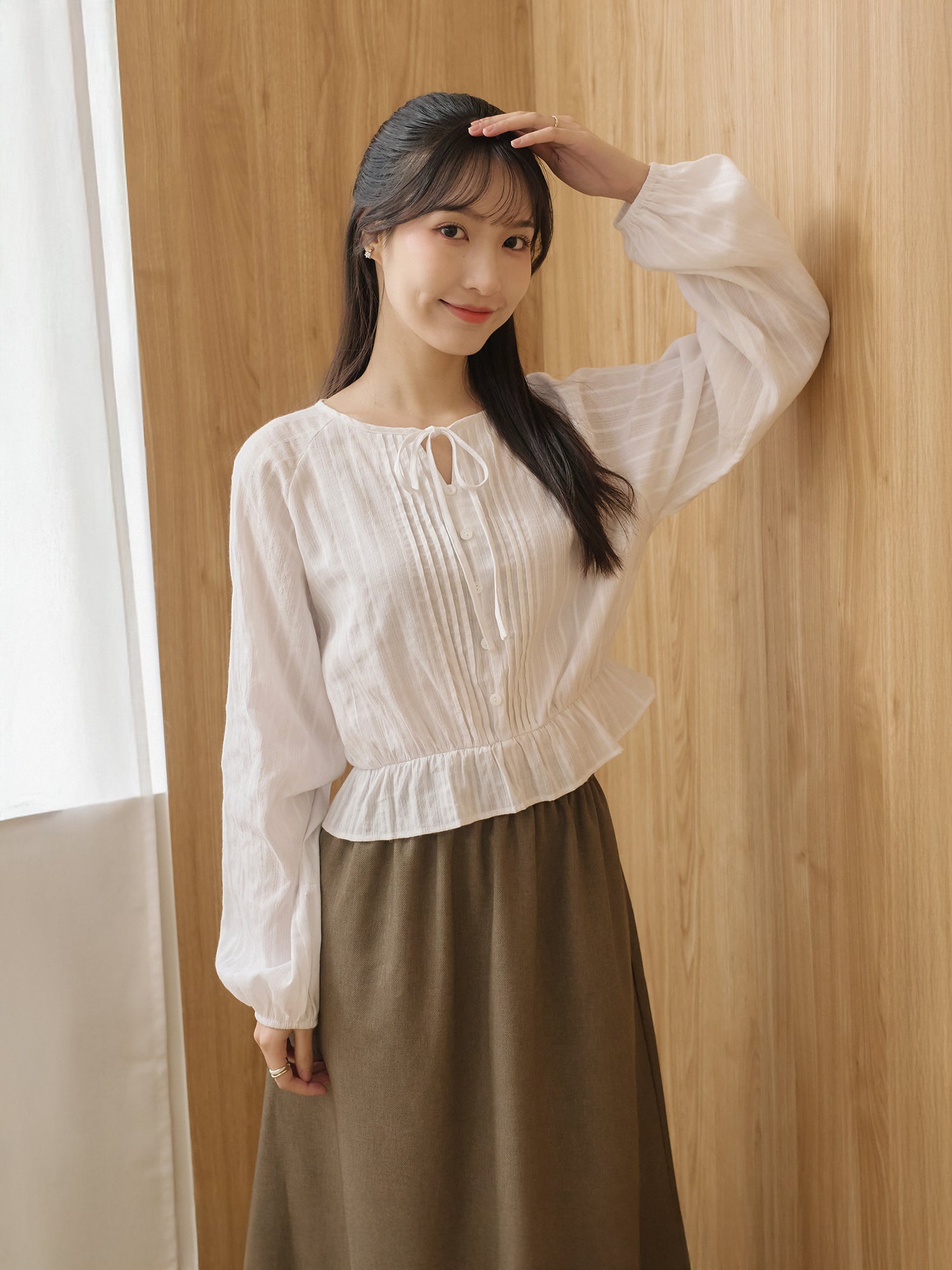 法式綁帶領口上衣