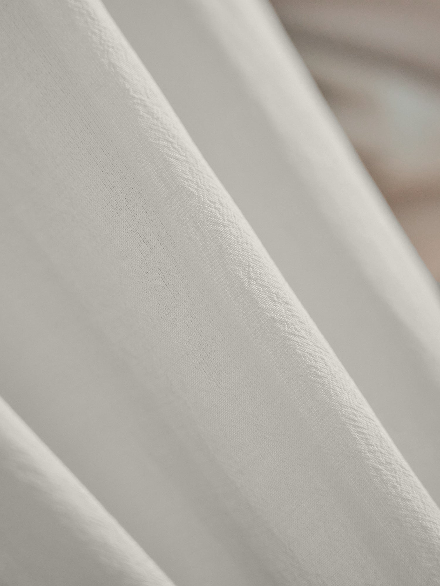 霧面綁帶開衩袖上衣