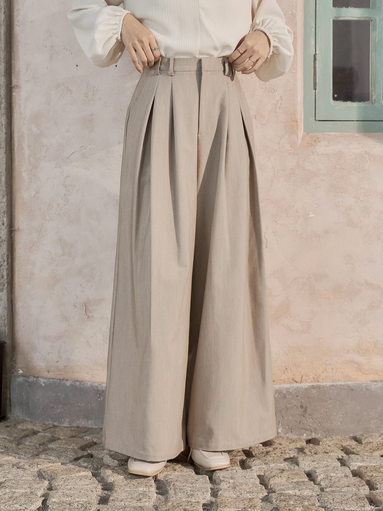 Pleated Wide Leg Trousers