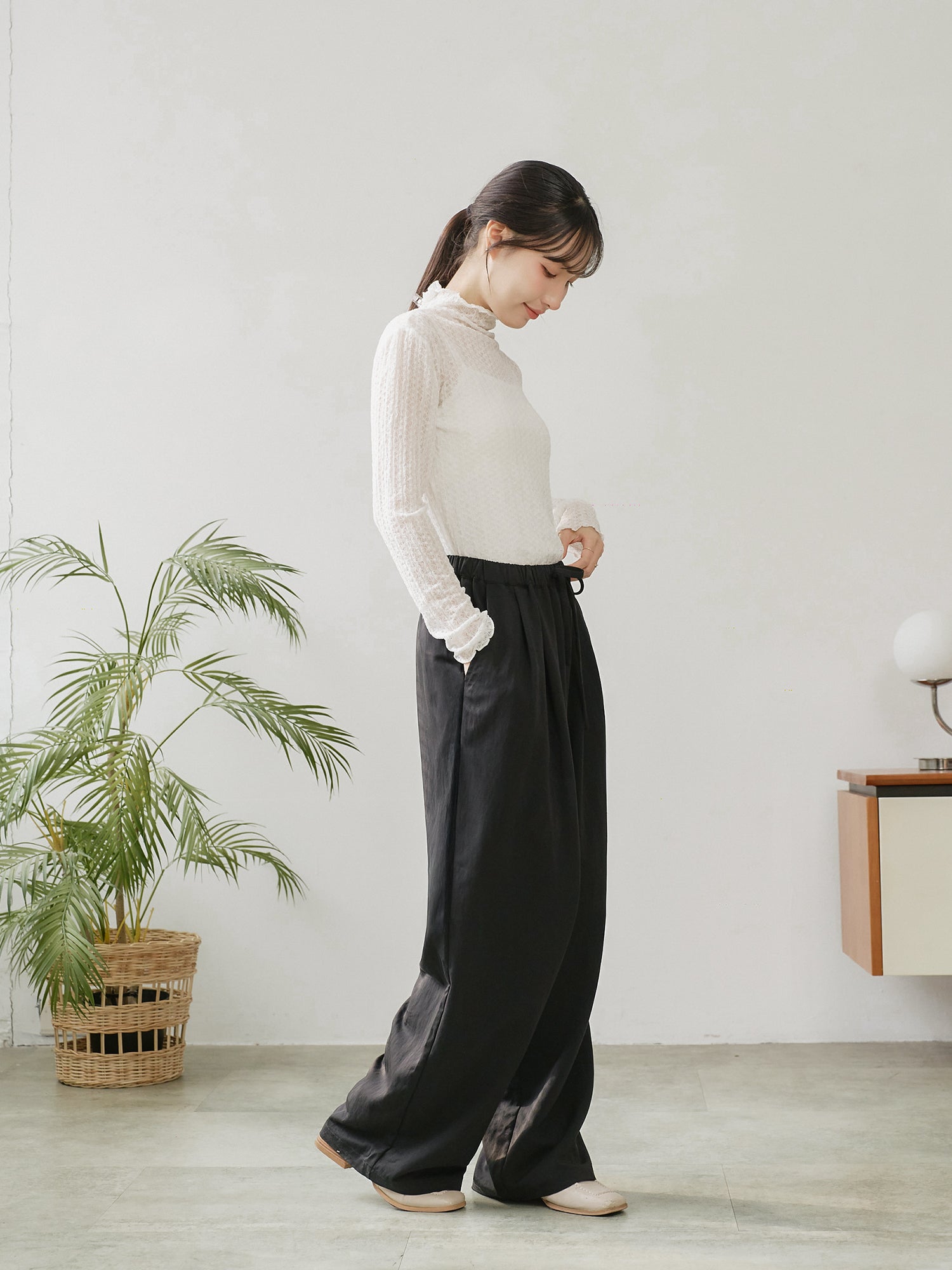 Pleated Elastic Waist Pants