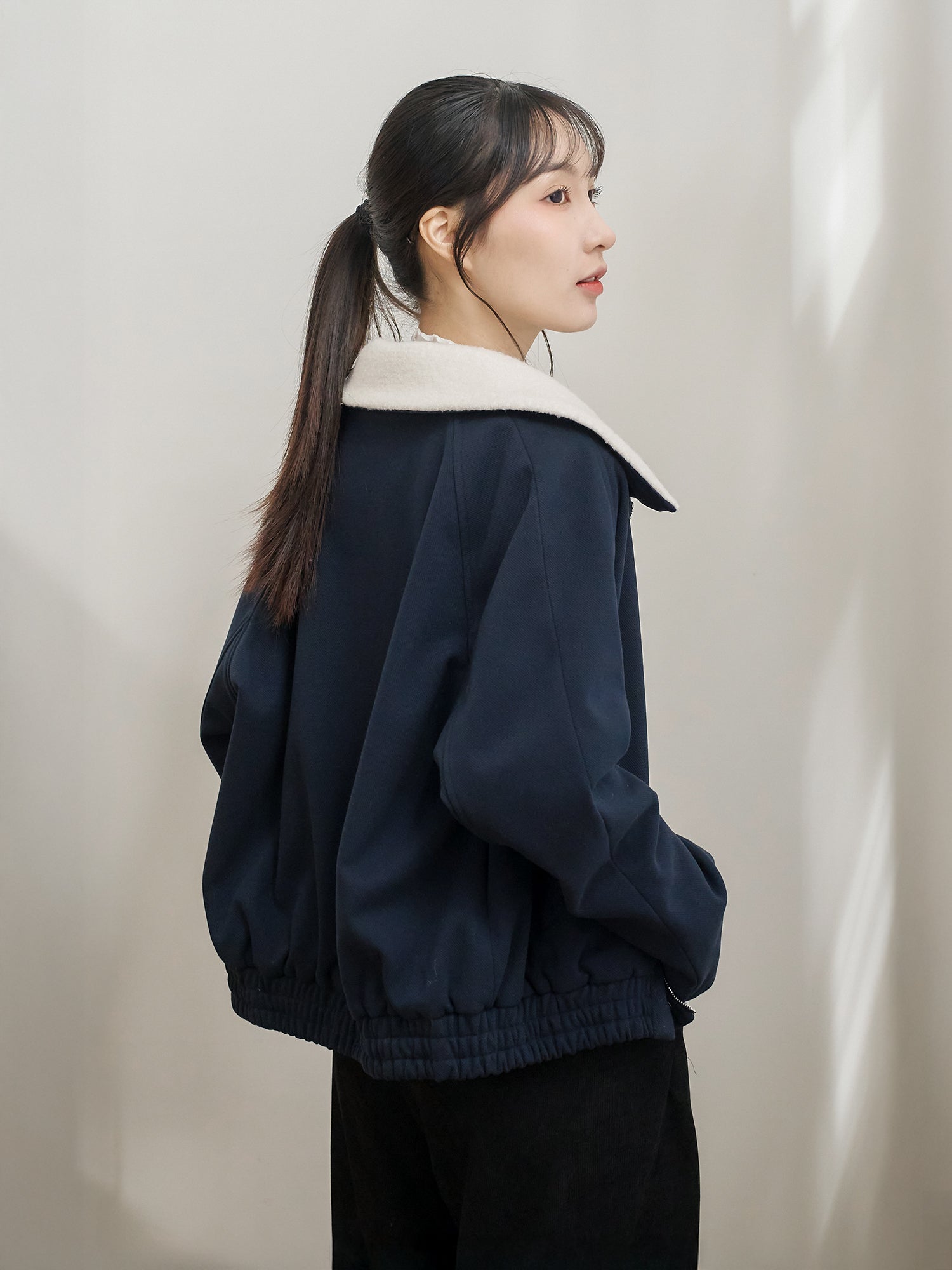 Premium Bomber Coat (Detachable Fluffy Collar)