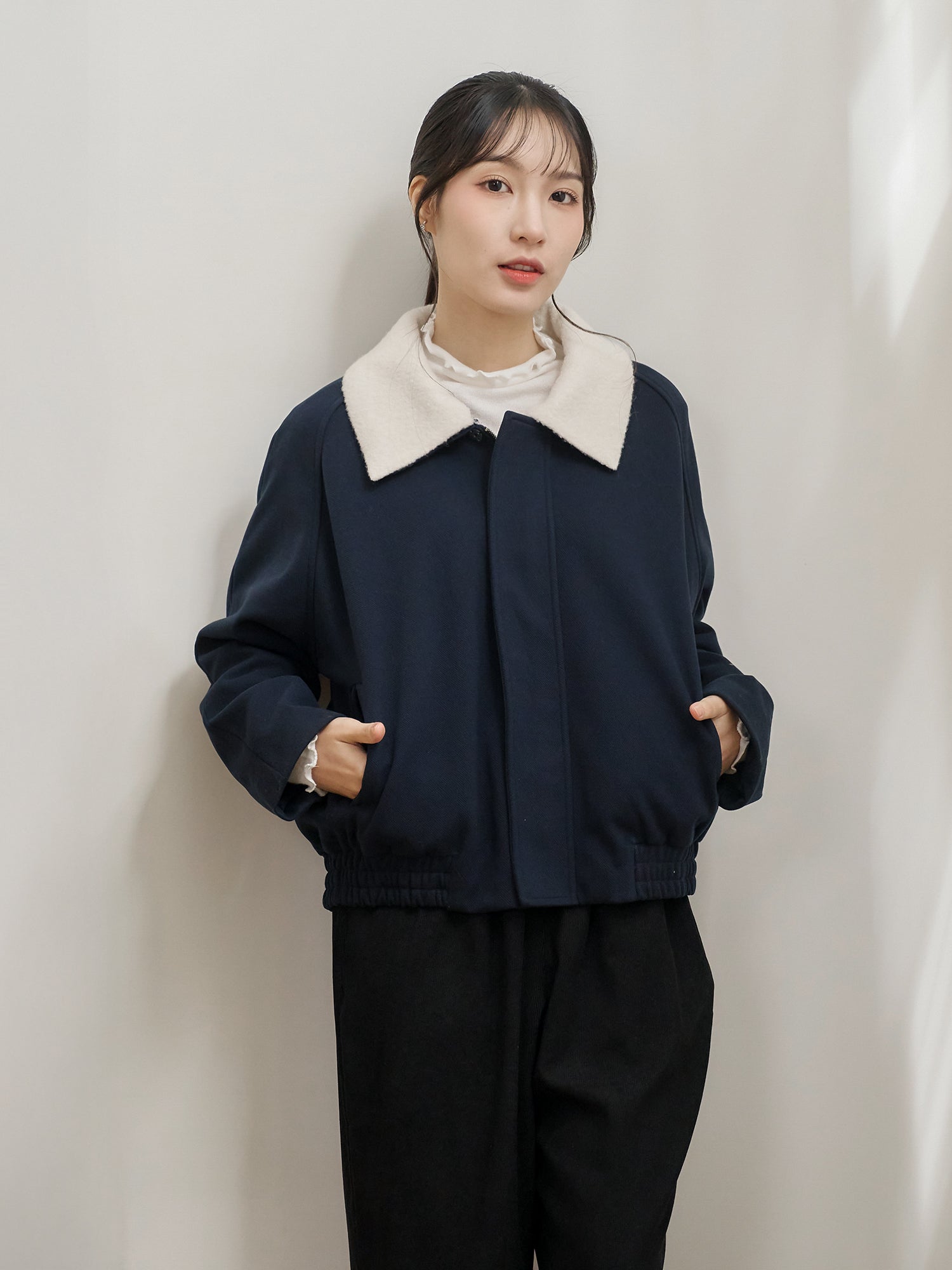 Premium Bomber Coat (Detachable Fluffy Collar)