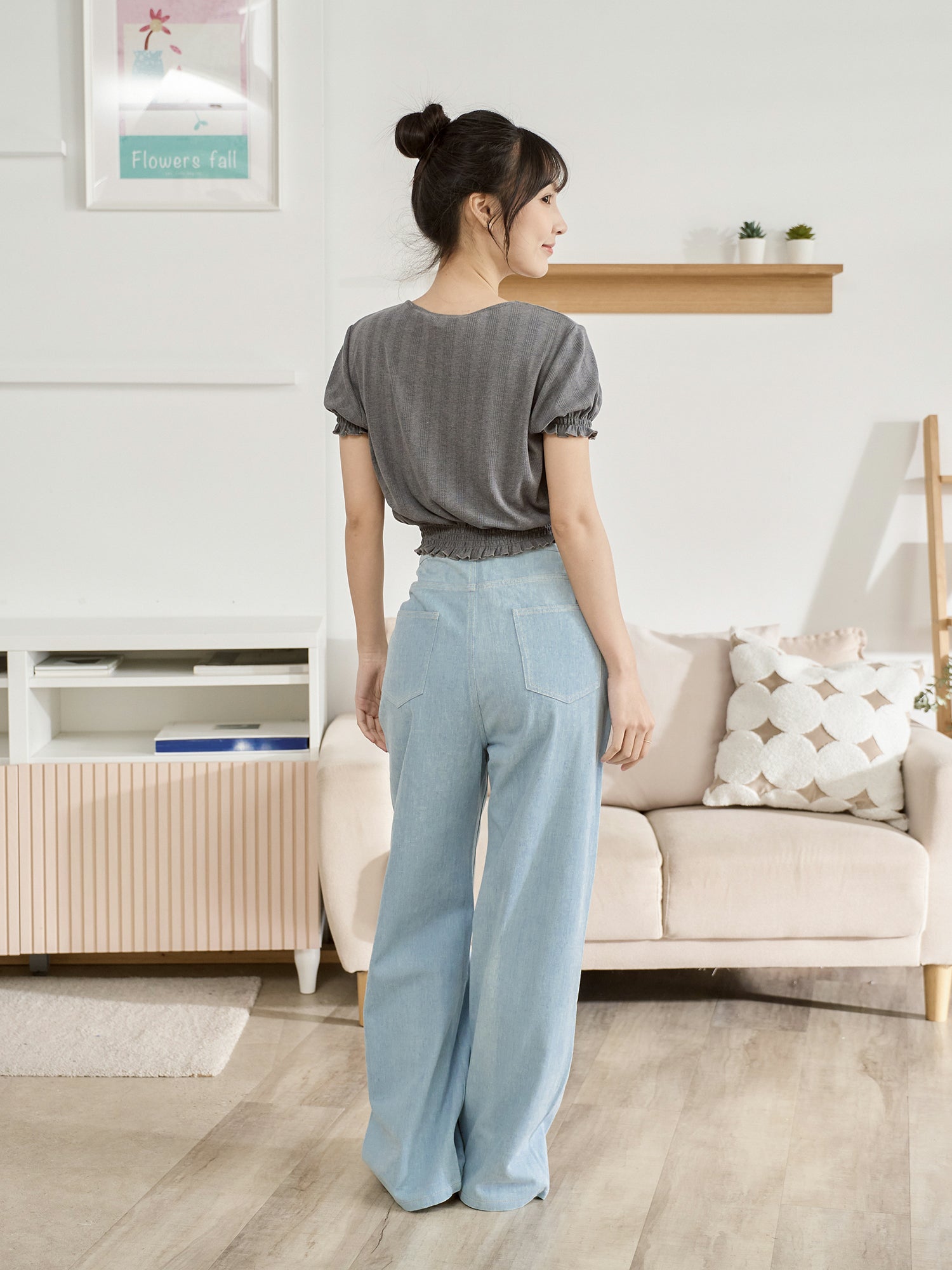 Pointelle Puff Sleeve Shirring Top