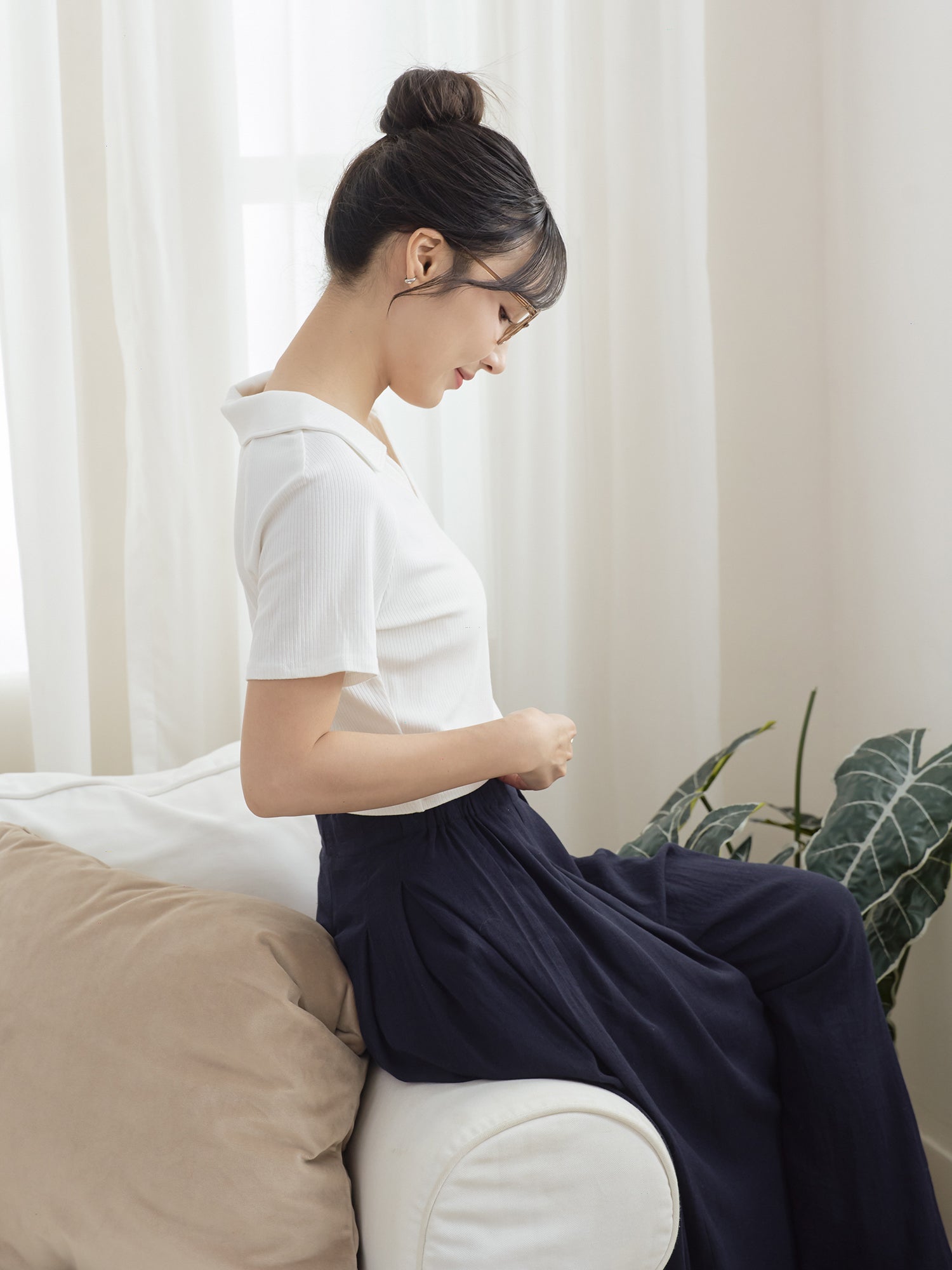 V字翻領短身上衣