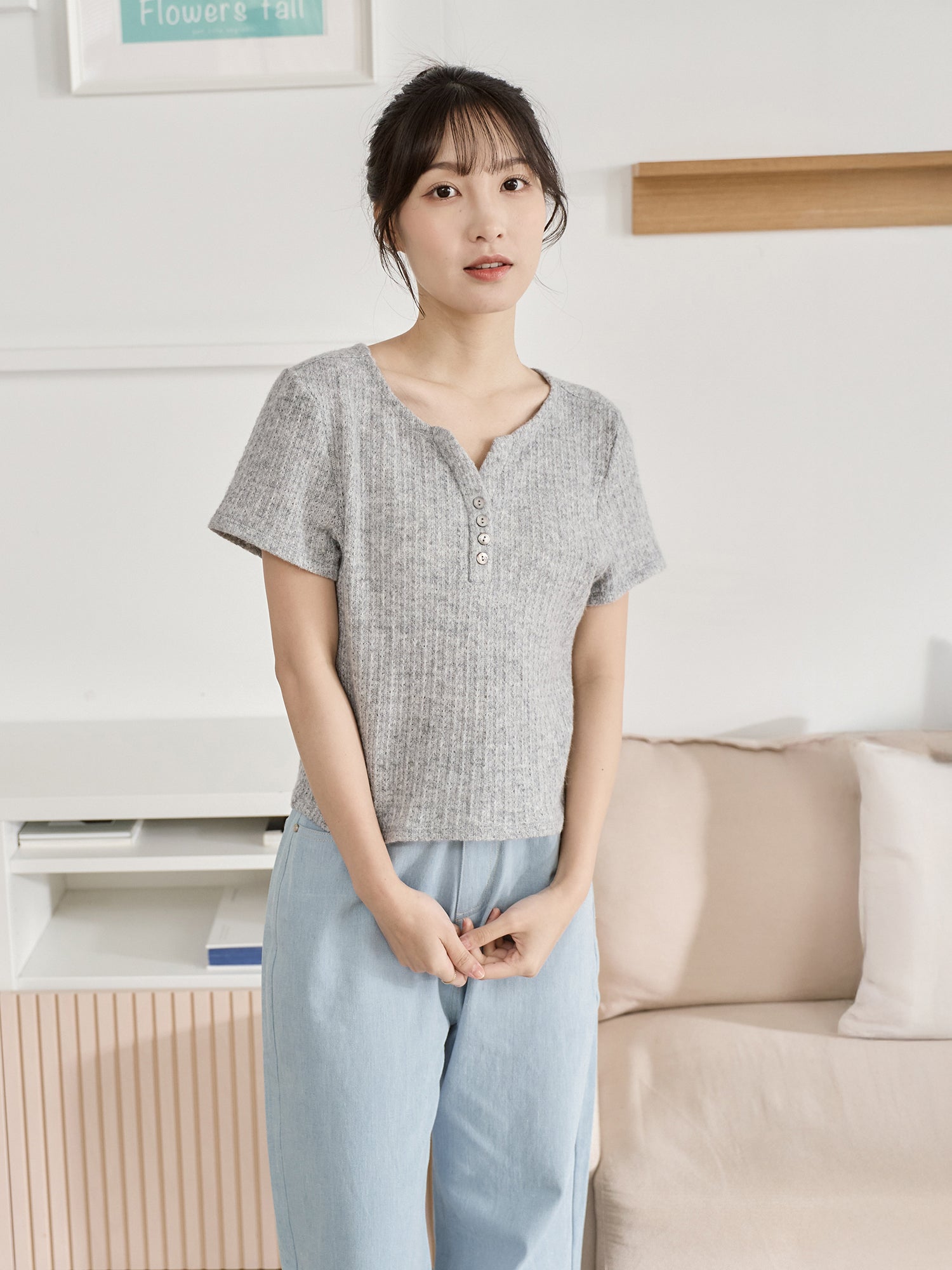 亨利領針織上衣