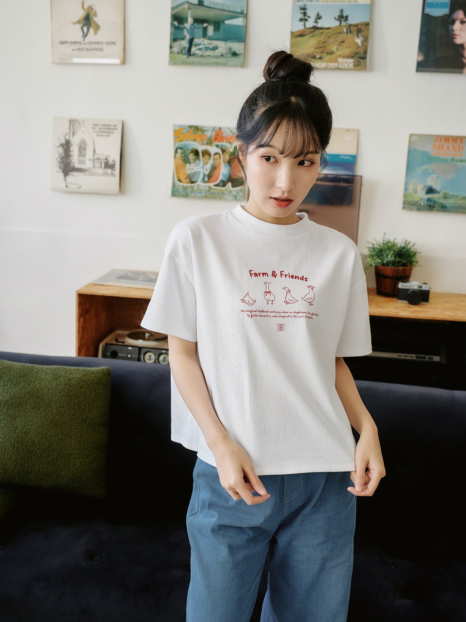 Farm & Friends Tee