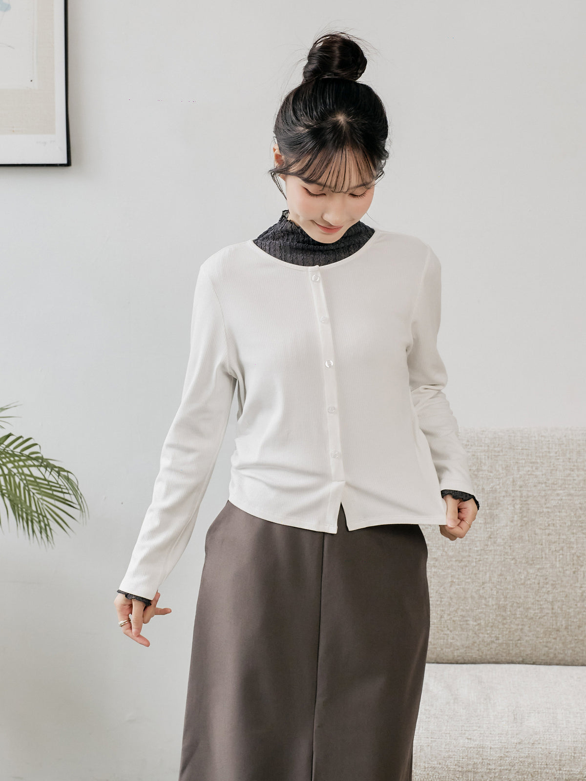 Side Shirring Buttoned Top