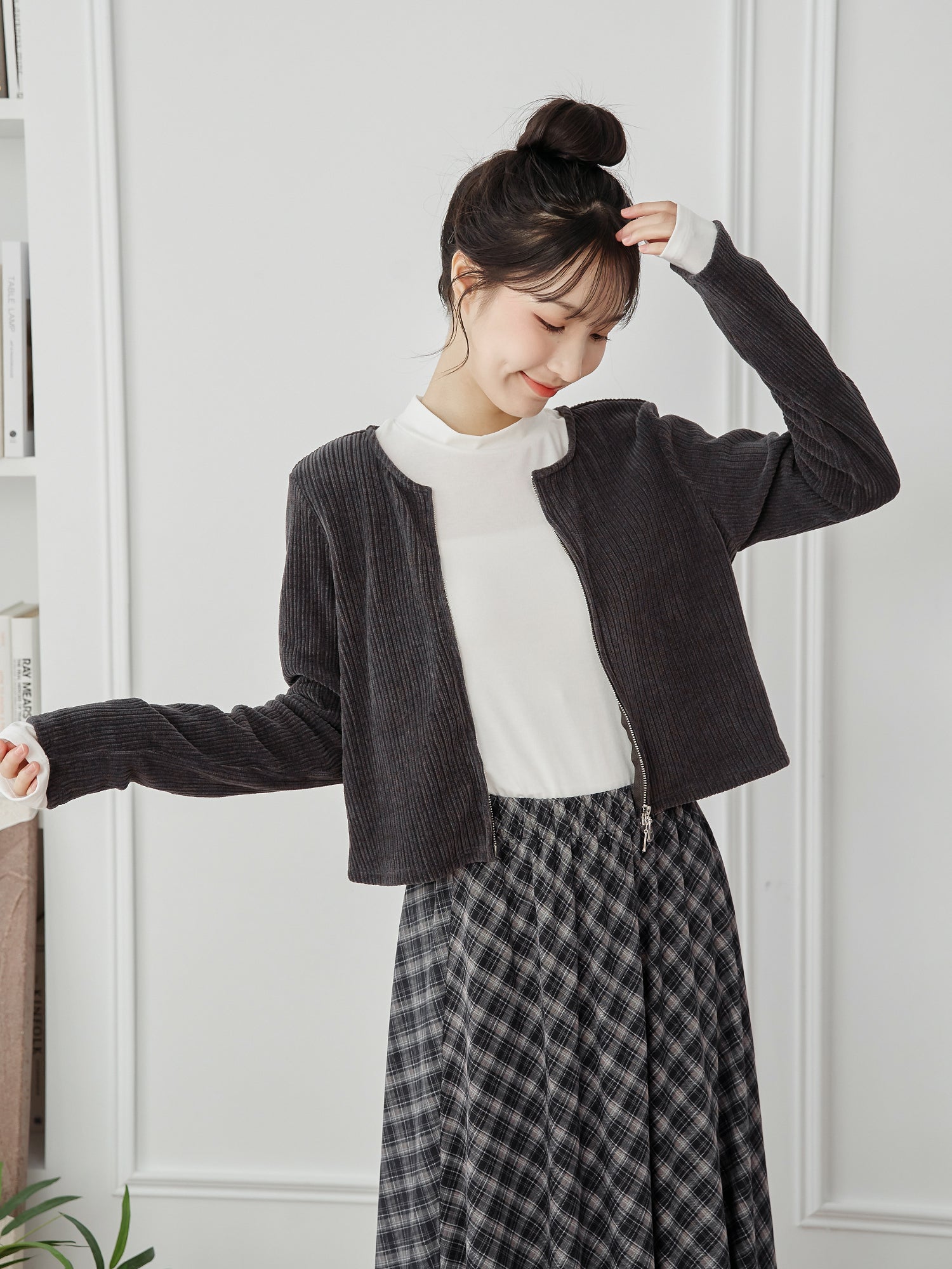 絨面坑紋針織小外套