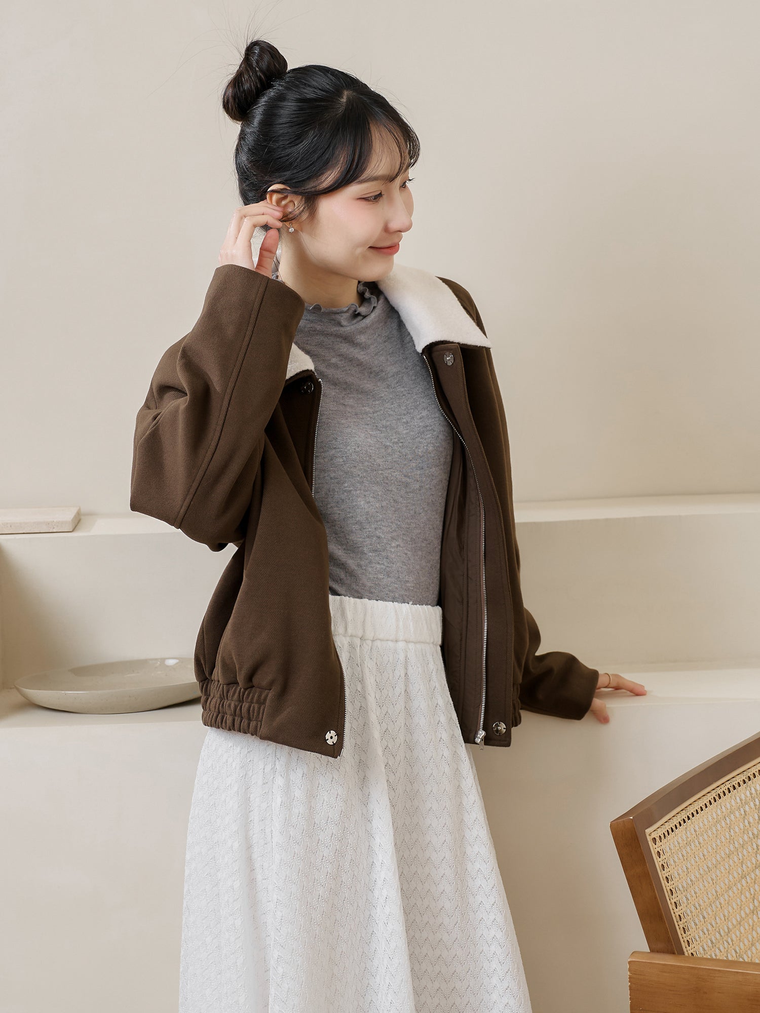 Premium Bomber Coat (Detachable Fluffy Collar)