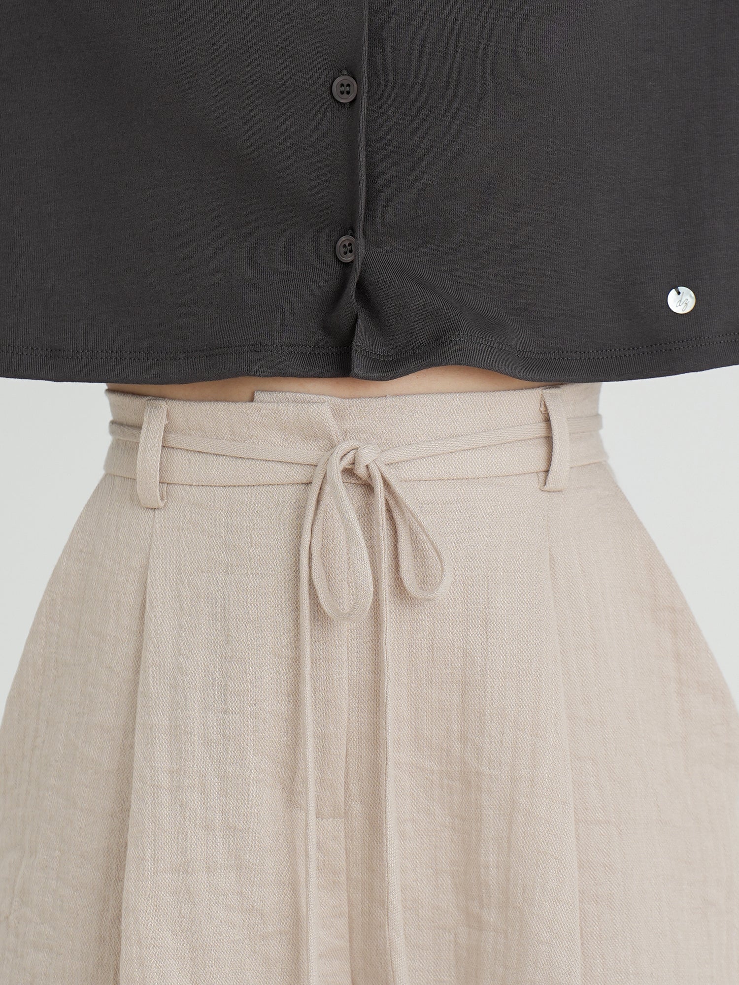 Cotton Linen Tie-Waist Shorts (3 Colours)