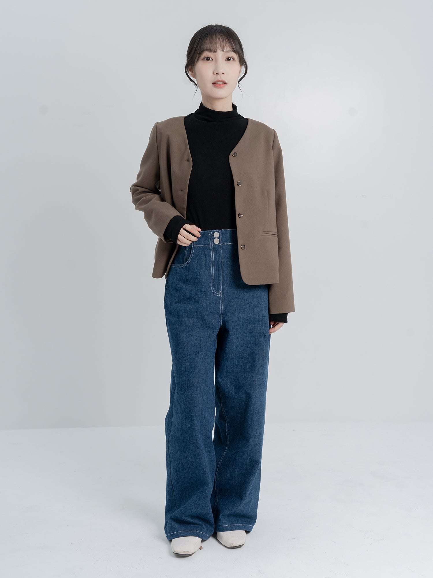 Collarless Wool Like Blazer*