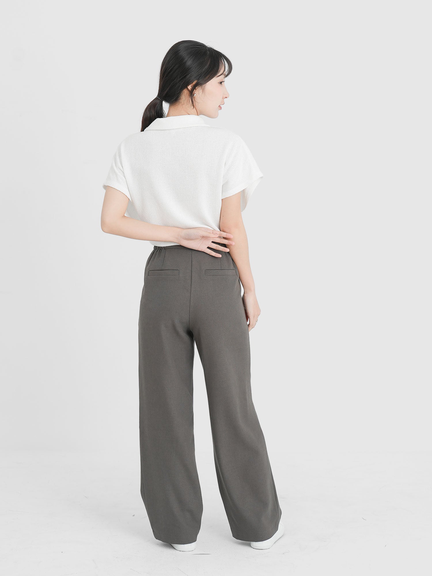 Dual Buttoned Pleat Pants (4 Colours)