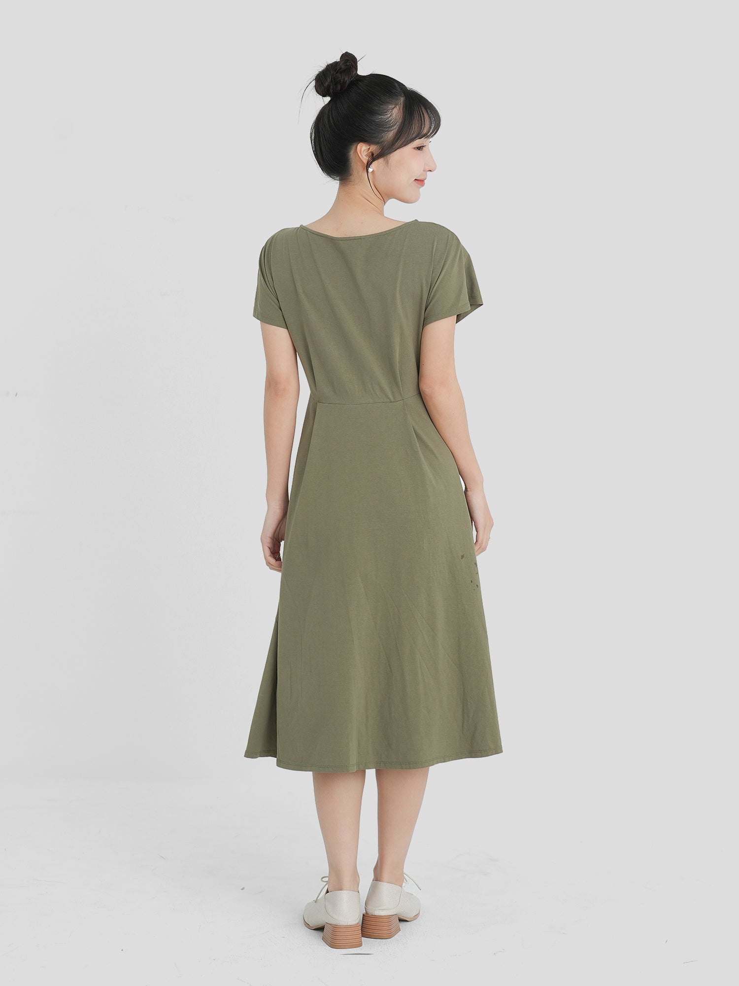 Comfy Dart Pleat Dress (3 Colours)