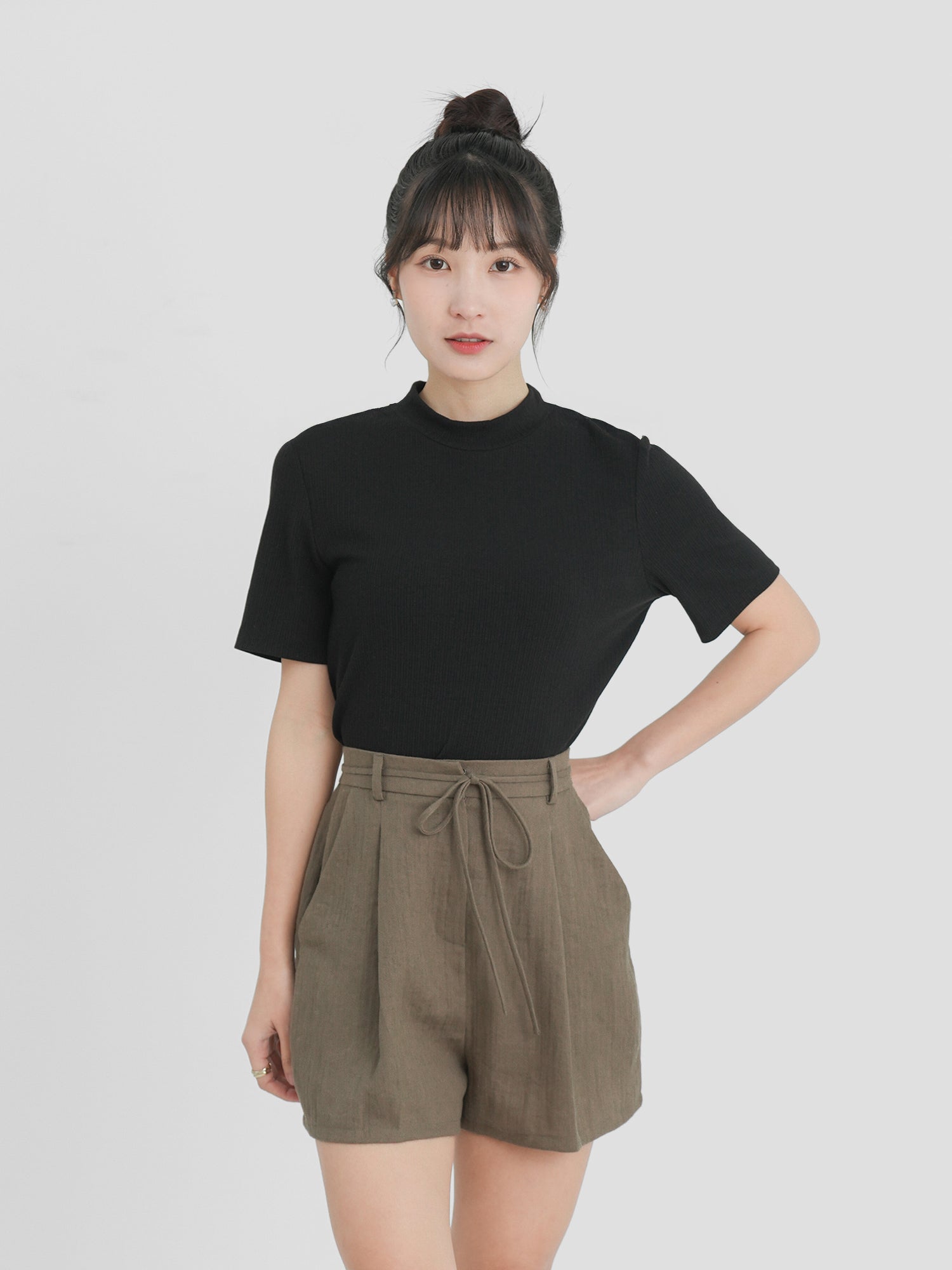 Cotton Linen Tie-Waist Shorts (3 Colours)