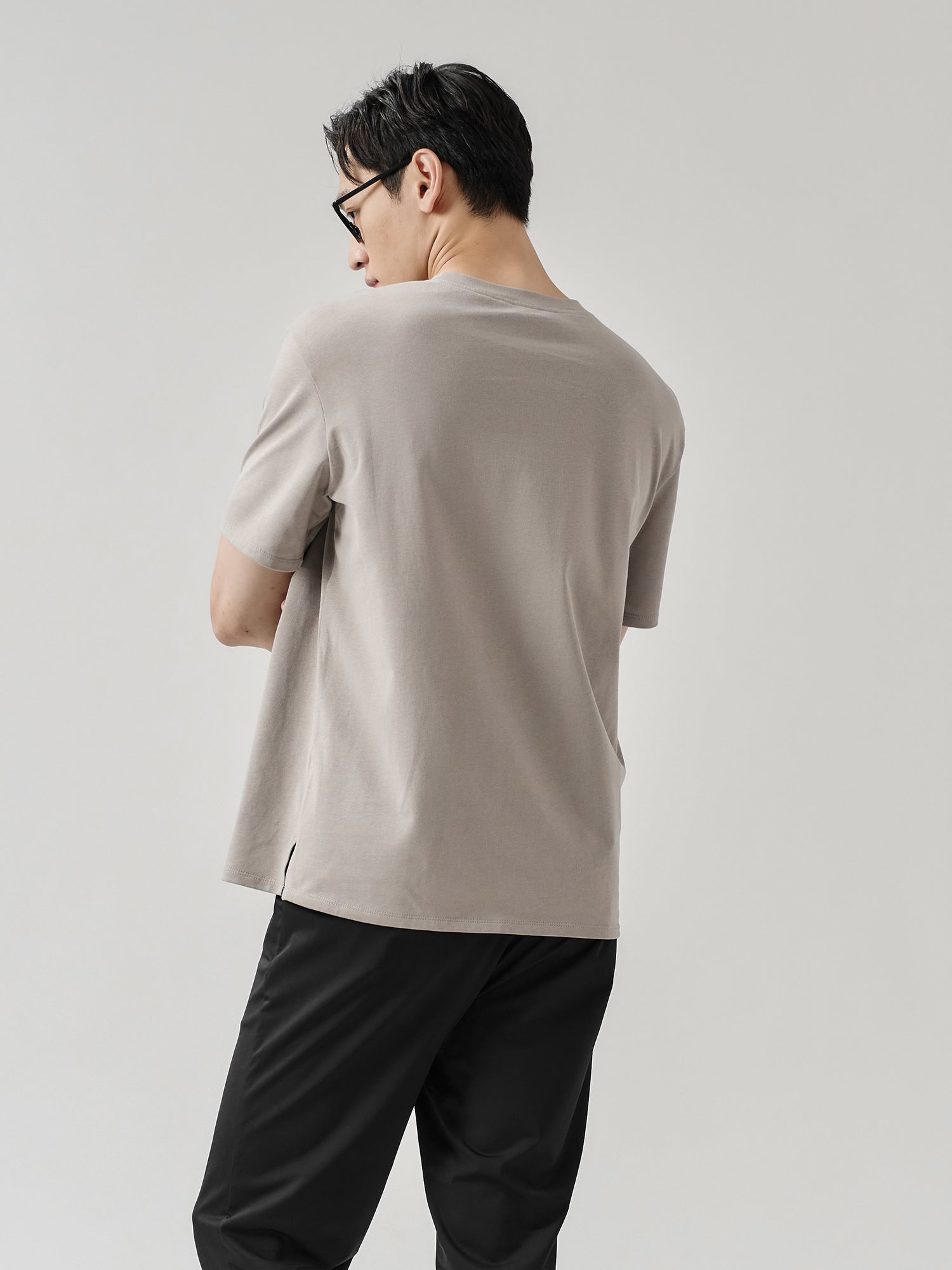 乾爽棉質圓領TEE
