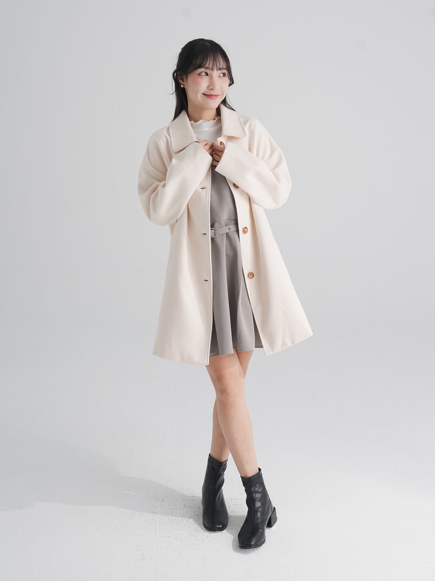 Remy Cute Collared Button Coat*