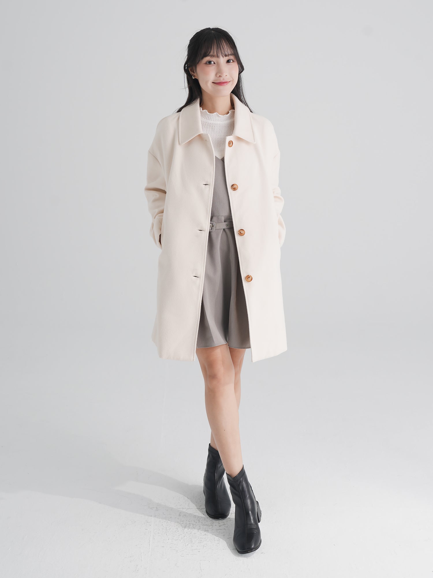Remy Cute Collared Button Coat*