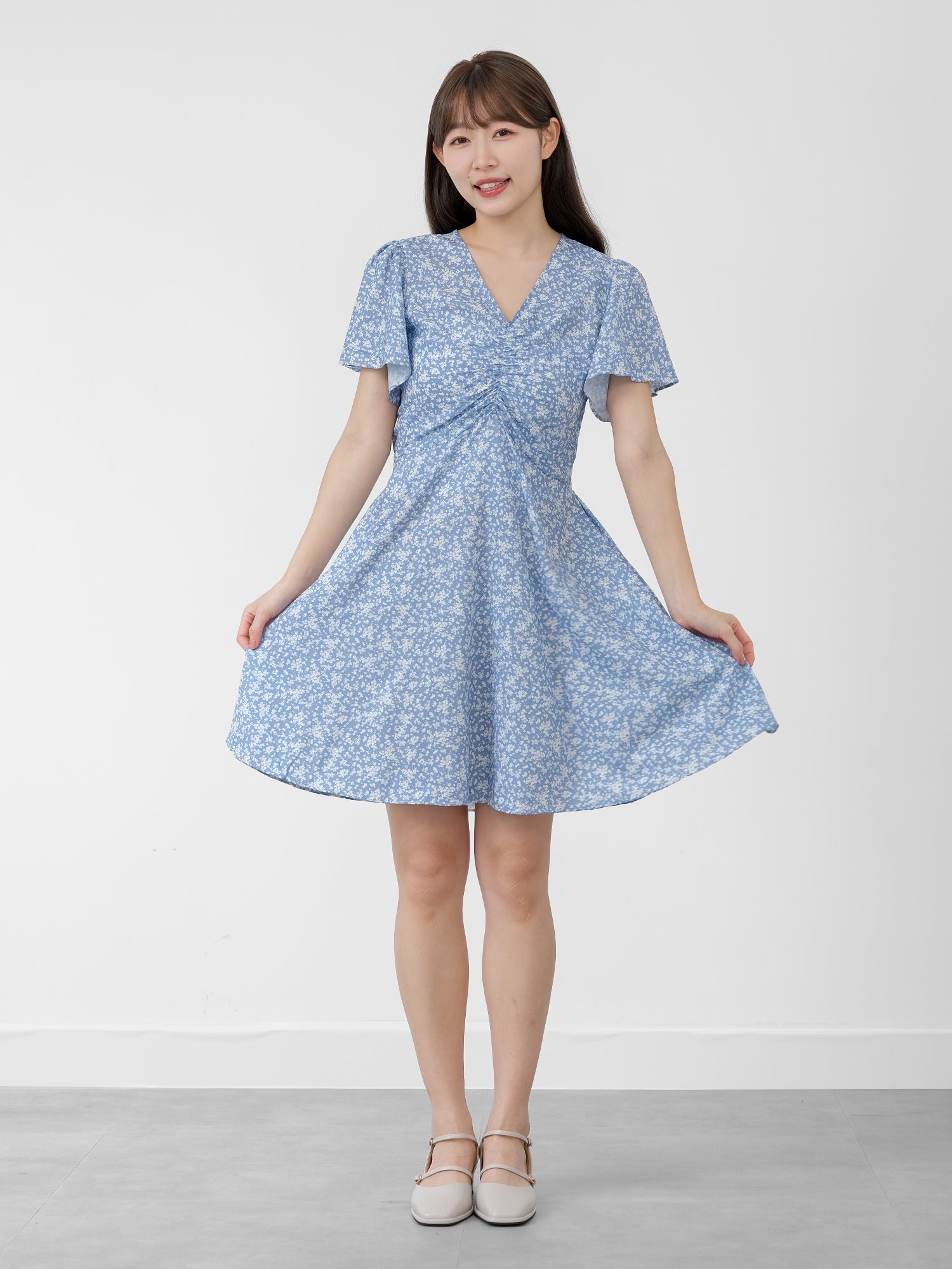 Mariel Floral V-neck Mini Dress*