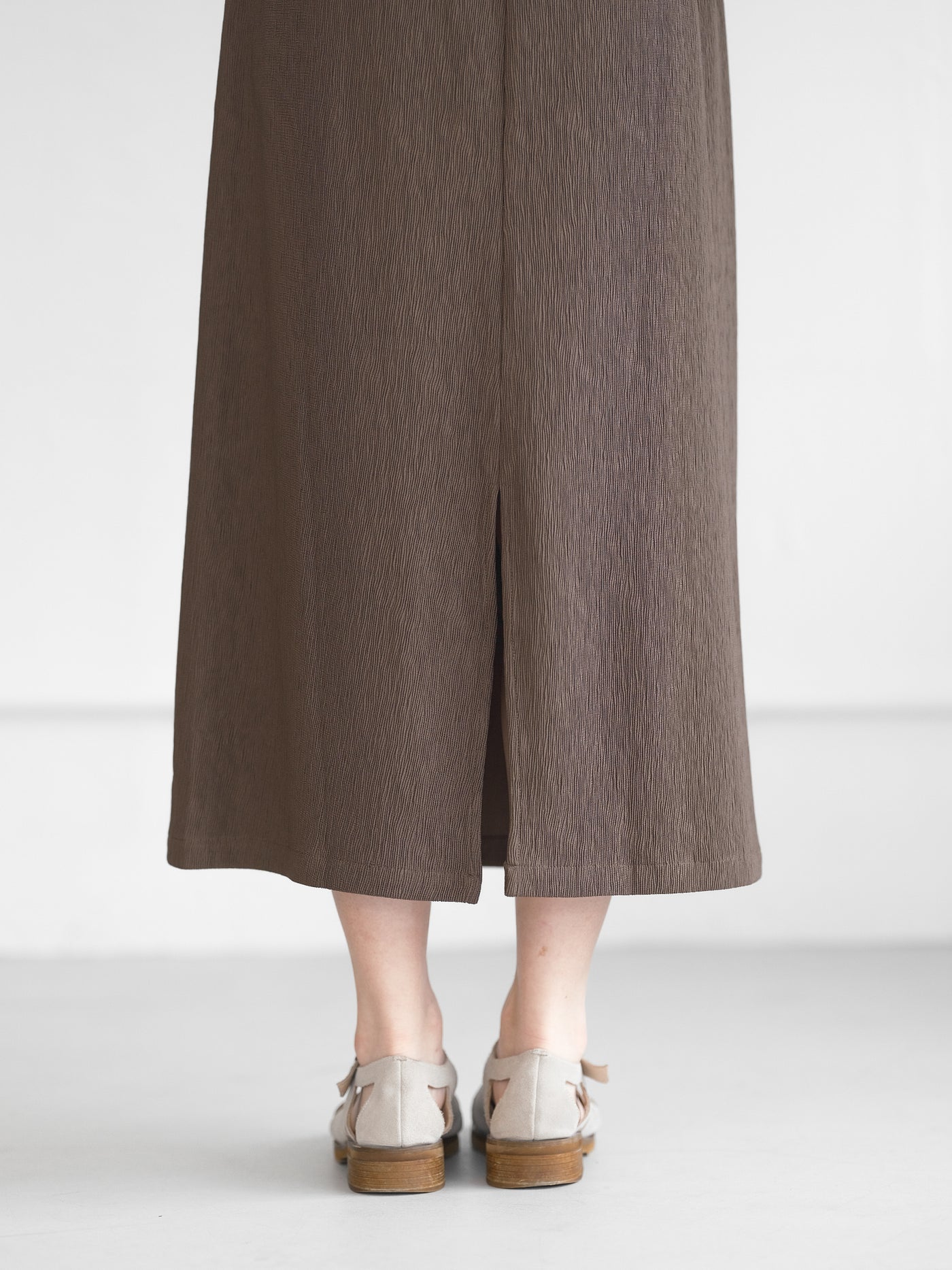 Mara Textured Back Slit Midi Skirt