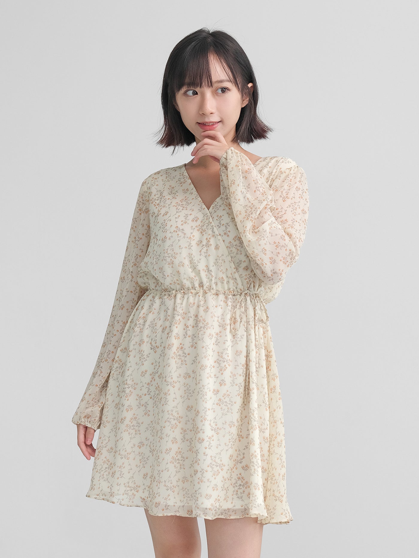 Lia Floral Tie-waist Mini Dress　