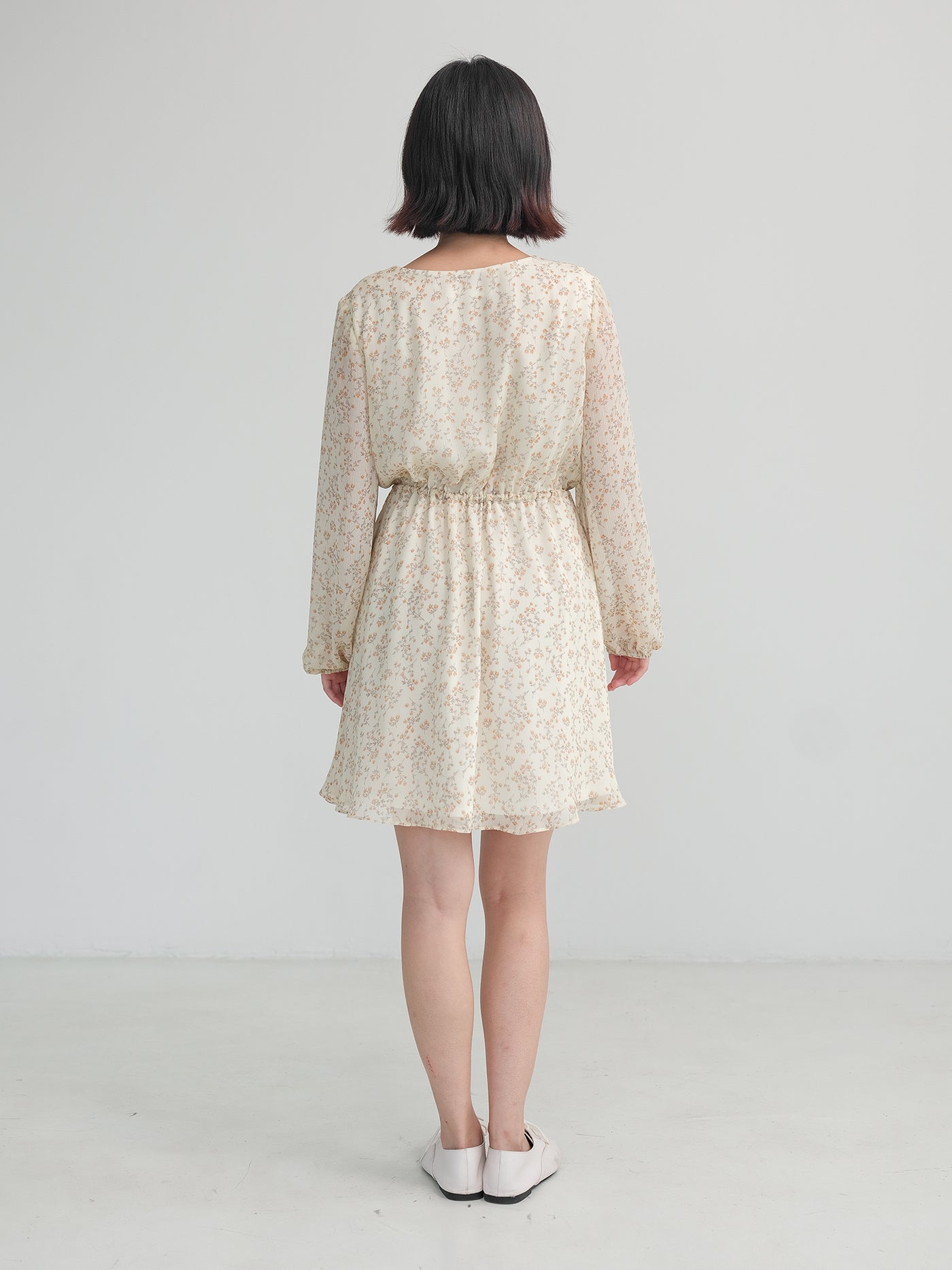 Lia Floral Tie-waist Mini Dress　
