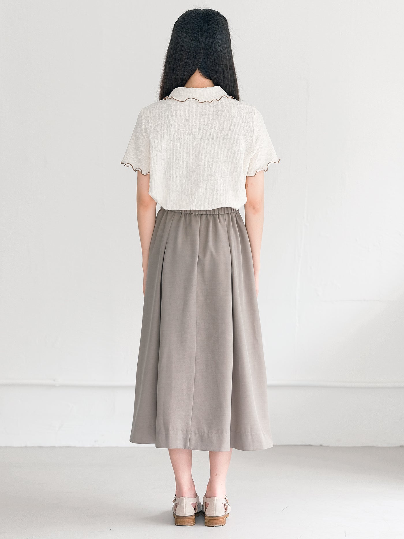 Landa Collared Wrinkle Ruffle Top