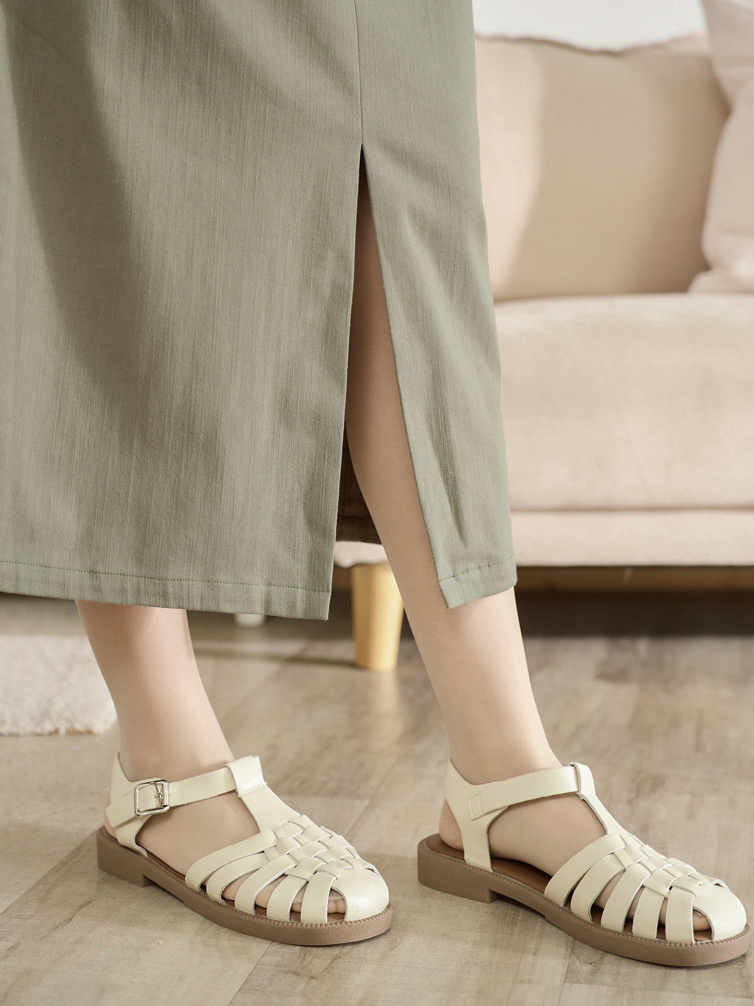 高腰前開衩半身裙