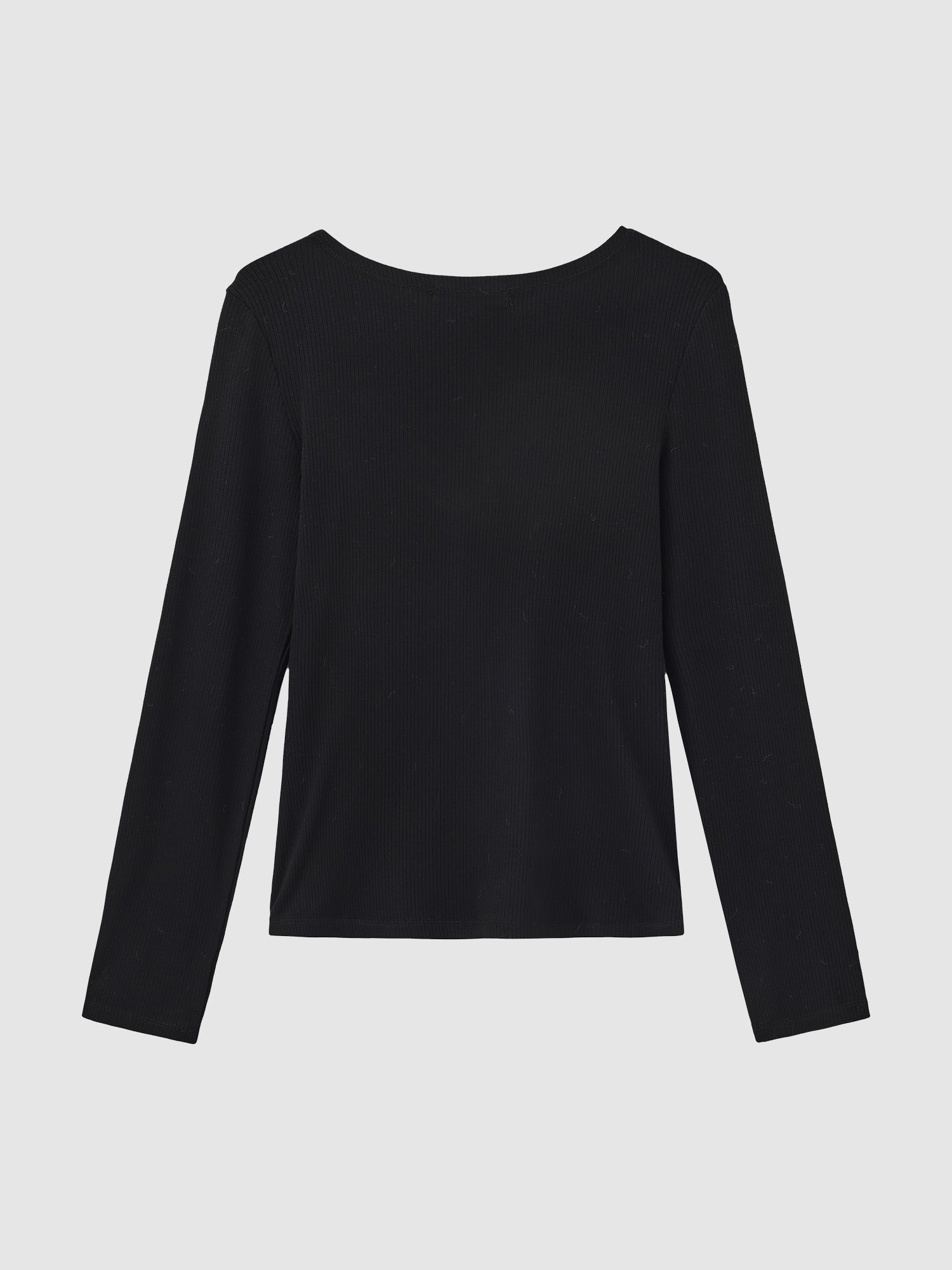 假兩件鏤空上衣