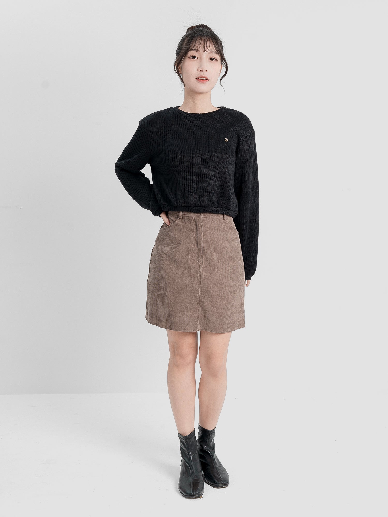Alice Round Neck Knitted Sweater