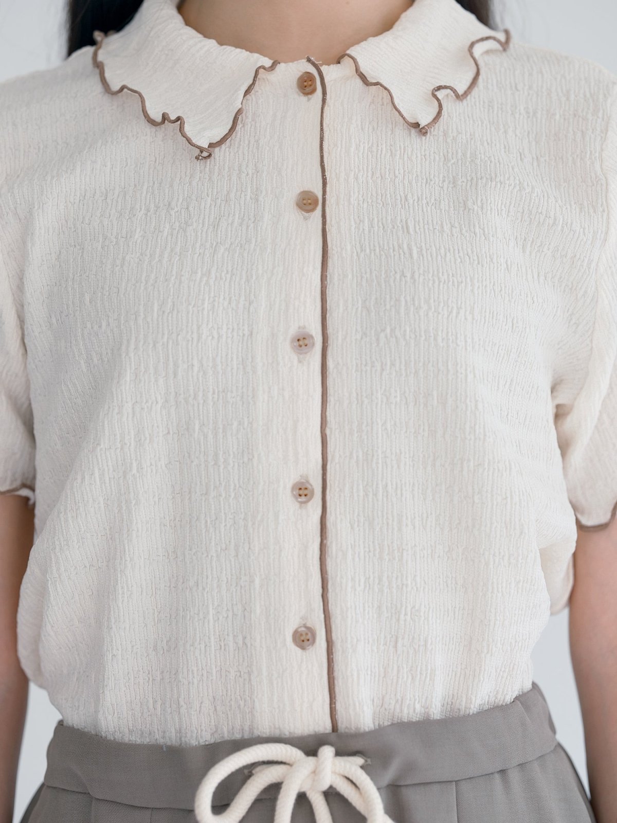 Landa Collared Wrinkle Ruffle Top - DAG-DD0365-23CreamBrownS - Cream With Brown Hem - S - D'ZAGE Designs